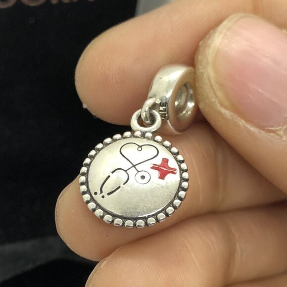 ✨🔥Pandora Nurse Exclusive Charm S925 Sterling Silver Jewelry - Picture 1 of 3